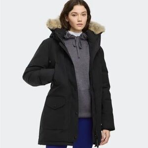 Canada Goose Trillium Parka Black Puffer Jacket with Detachable Fur Hood